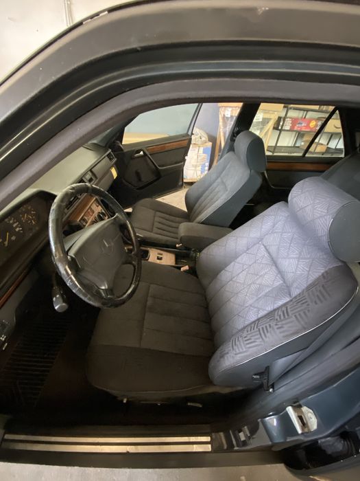 Vendo peças w124 / E200D