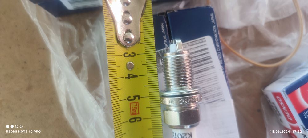 Продам Свечи ДЕНСО