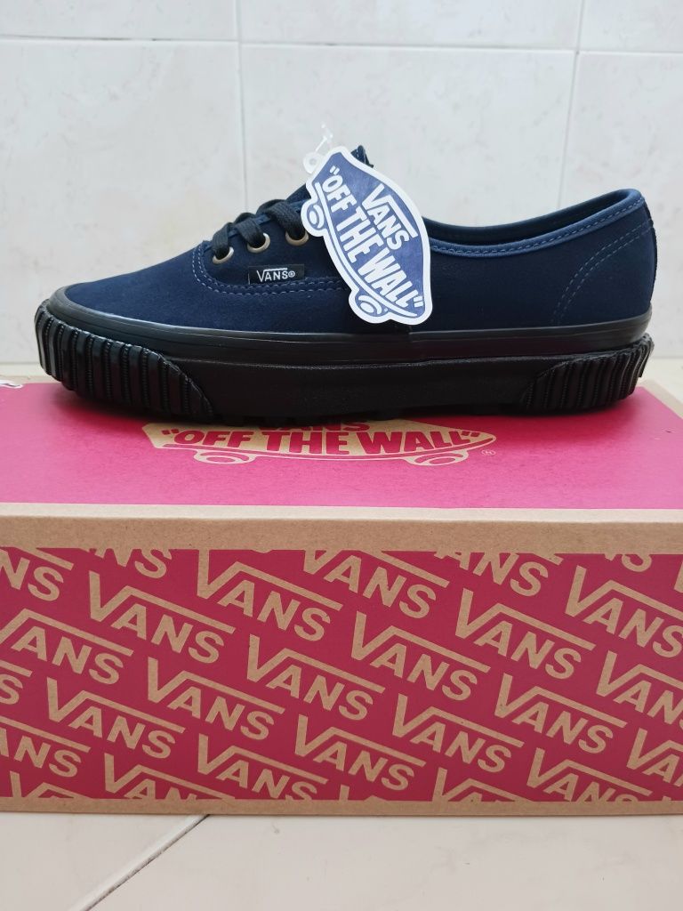 Sapatilhas Vans Novas