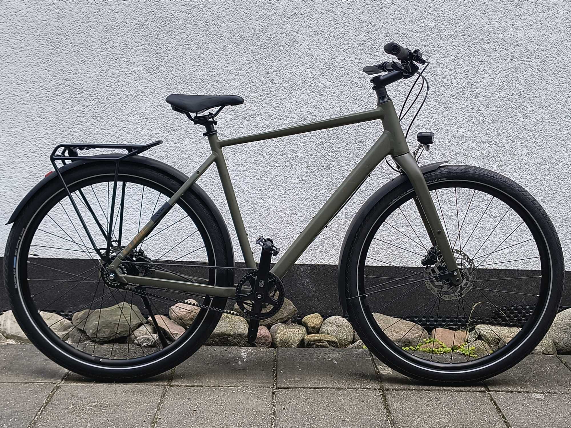 Cube Hyde de P r o miejsko trekkingowy pasek Gates 28" L stan BDB