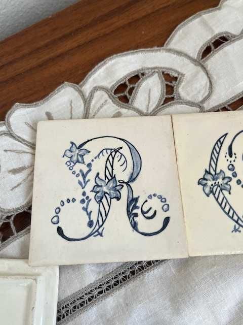 Pequenos azulejos viuva Lamego