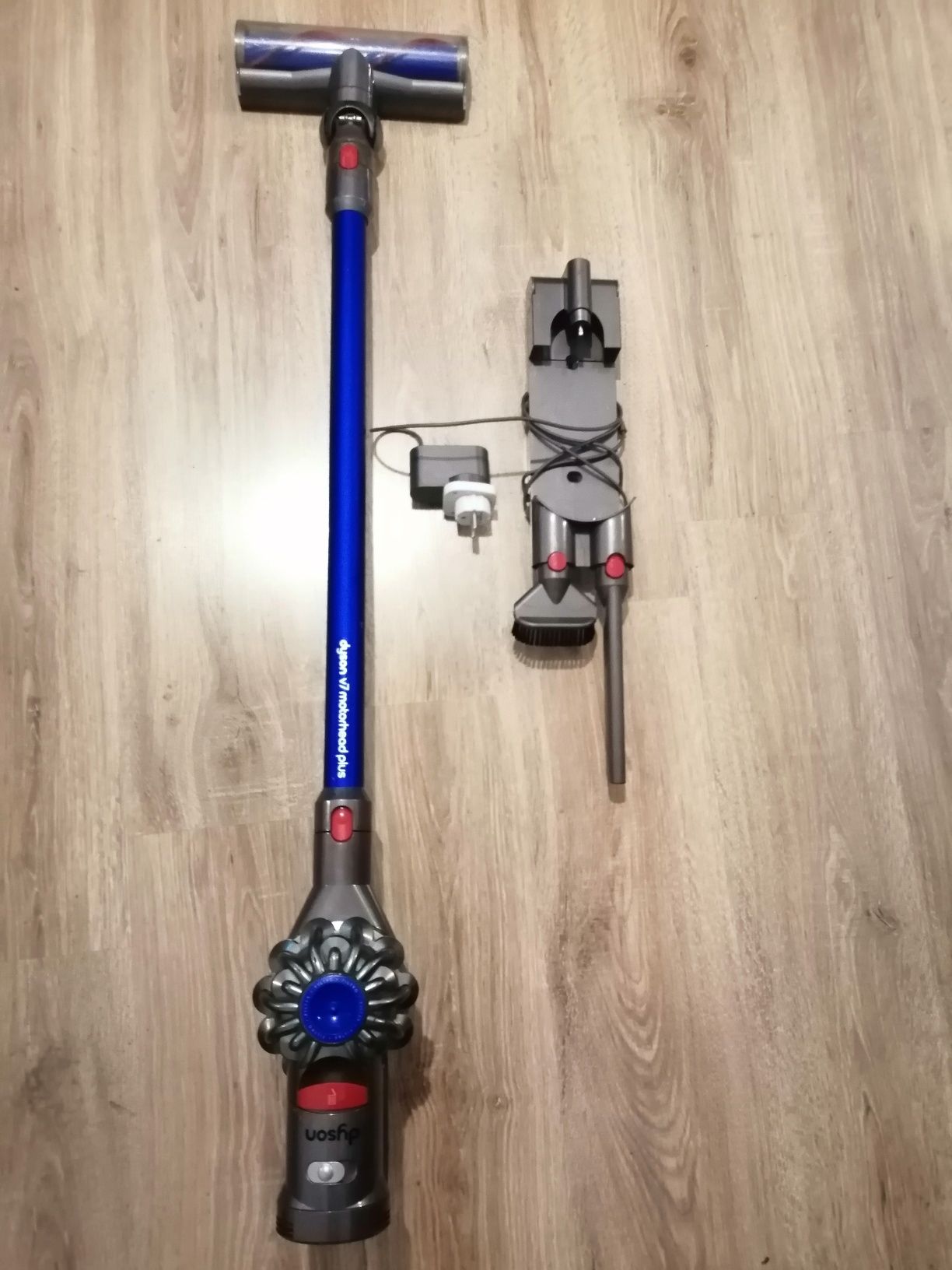 Odkurzacz Dyson v7