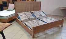 Łóżko drewniane lite drewno mango naturalny rattan 180 x 200
