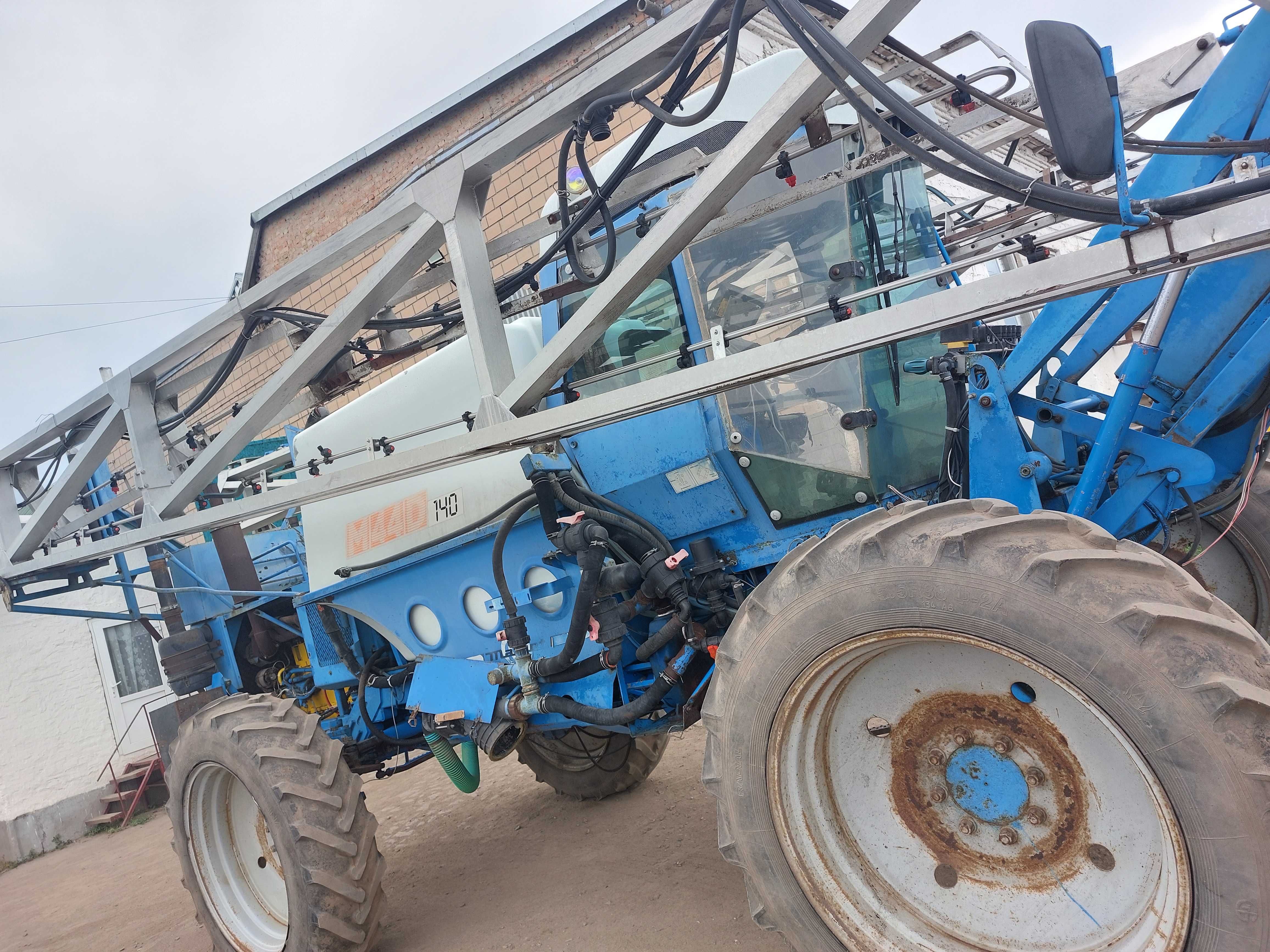 Оприскувач самохідний MATROT M44D140, 1995 року