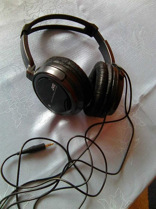 Słuchawki JVC / przewodowe /