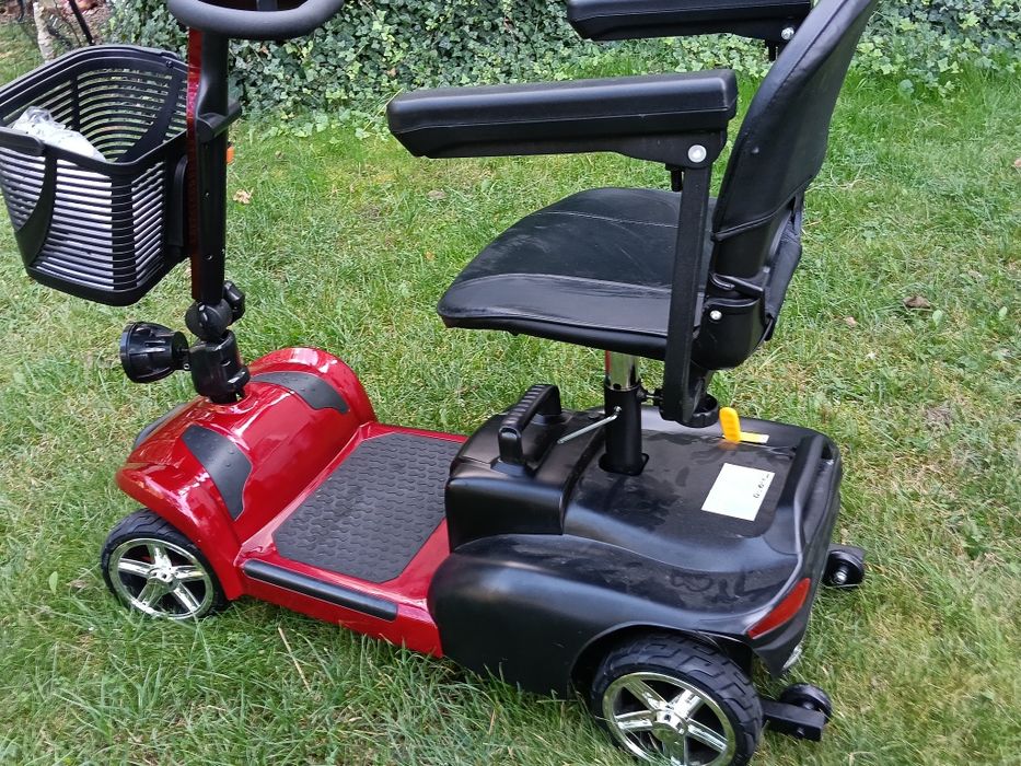 Wózek elektryczny inwalidzki dla seniora. Nowy.