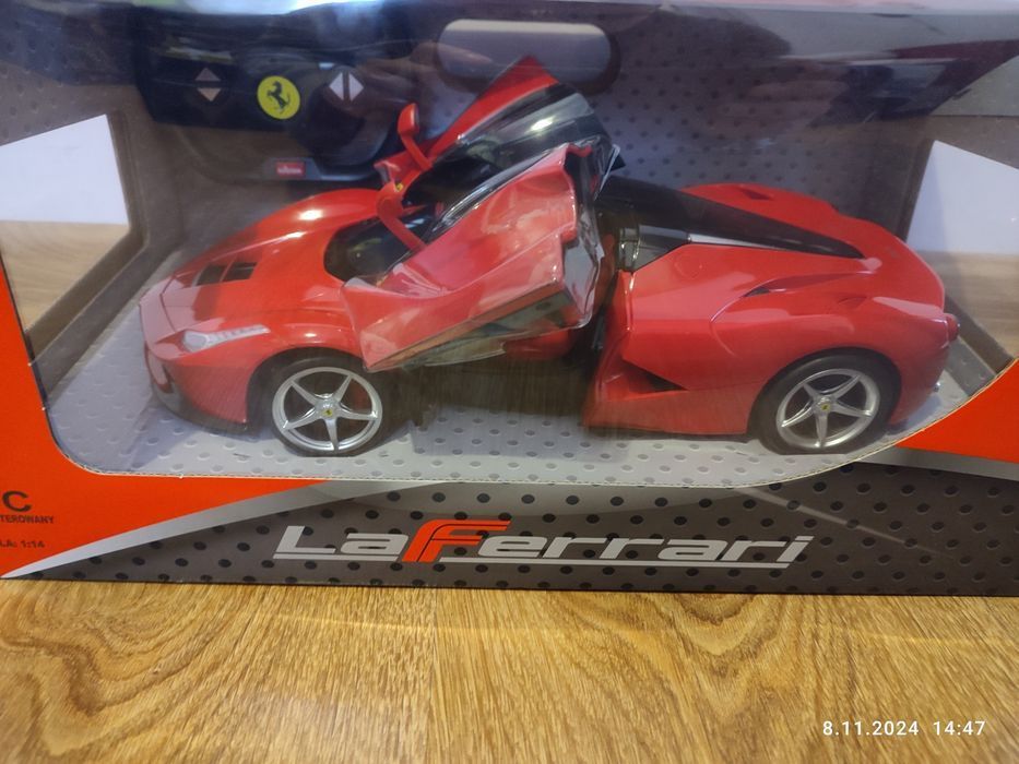 Nowy samochód zdalnie sterowany na pilota Ferrari