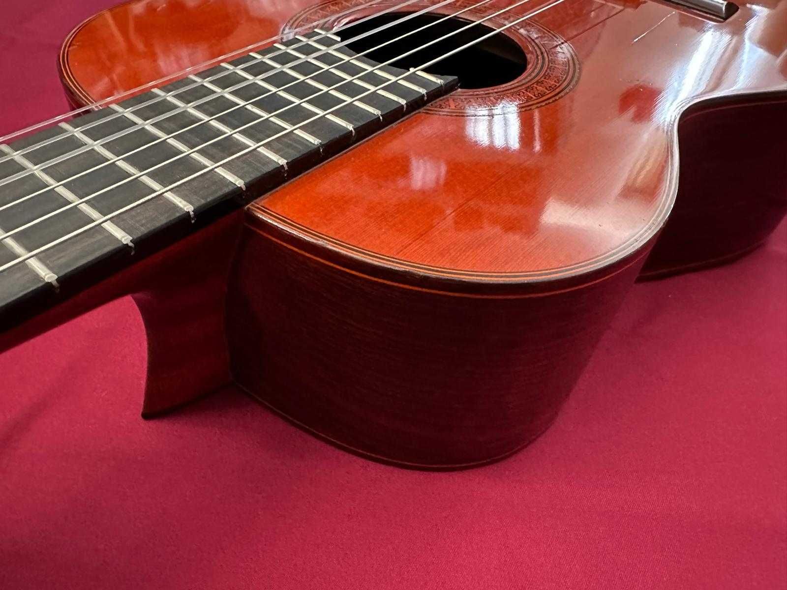 Guitarra Clássica Masaru Matano Pequena 2/4 Japão 1973