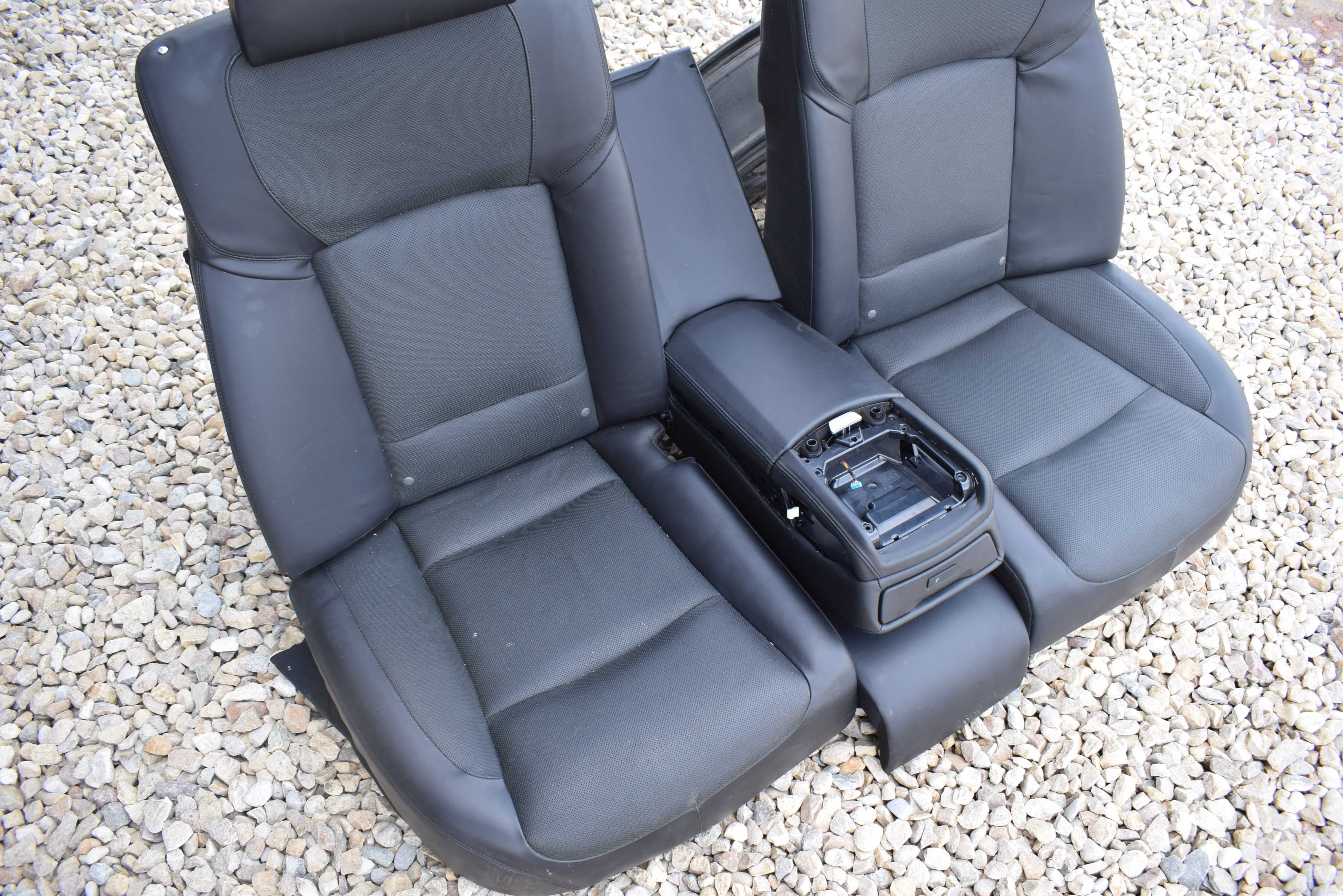 BMW 7 F01 F02 lift 15r. tapicerka kanapa siedzisko tył podgrzewana