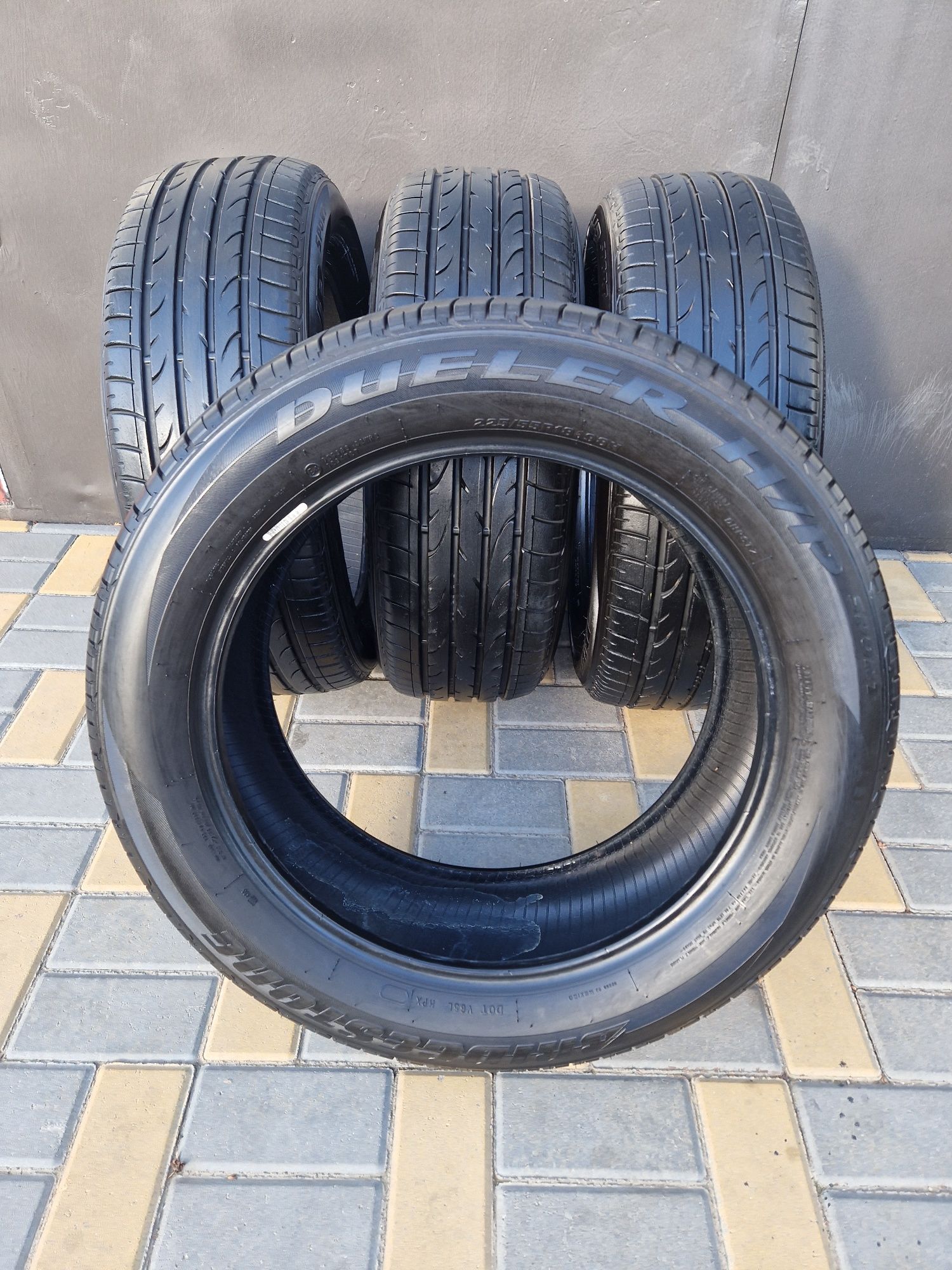 Шини Bridgestone Dueler H/P Sport 225 55 18 колеса