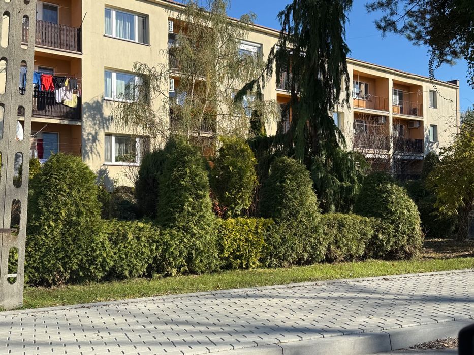 Przestronne 3-pokojowe mieszkanie z garażem, piwnicą – blisko centrum!