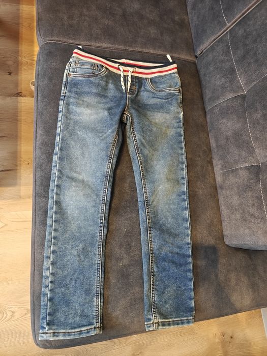 Spodnie jeansowe 140