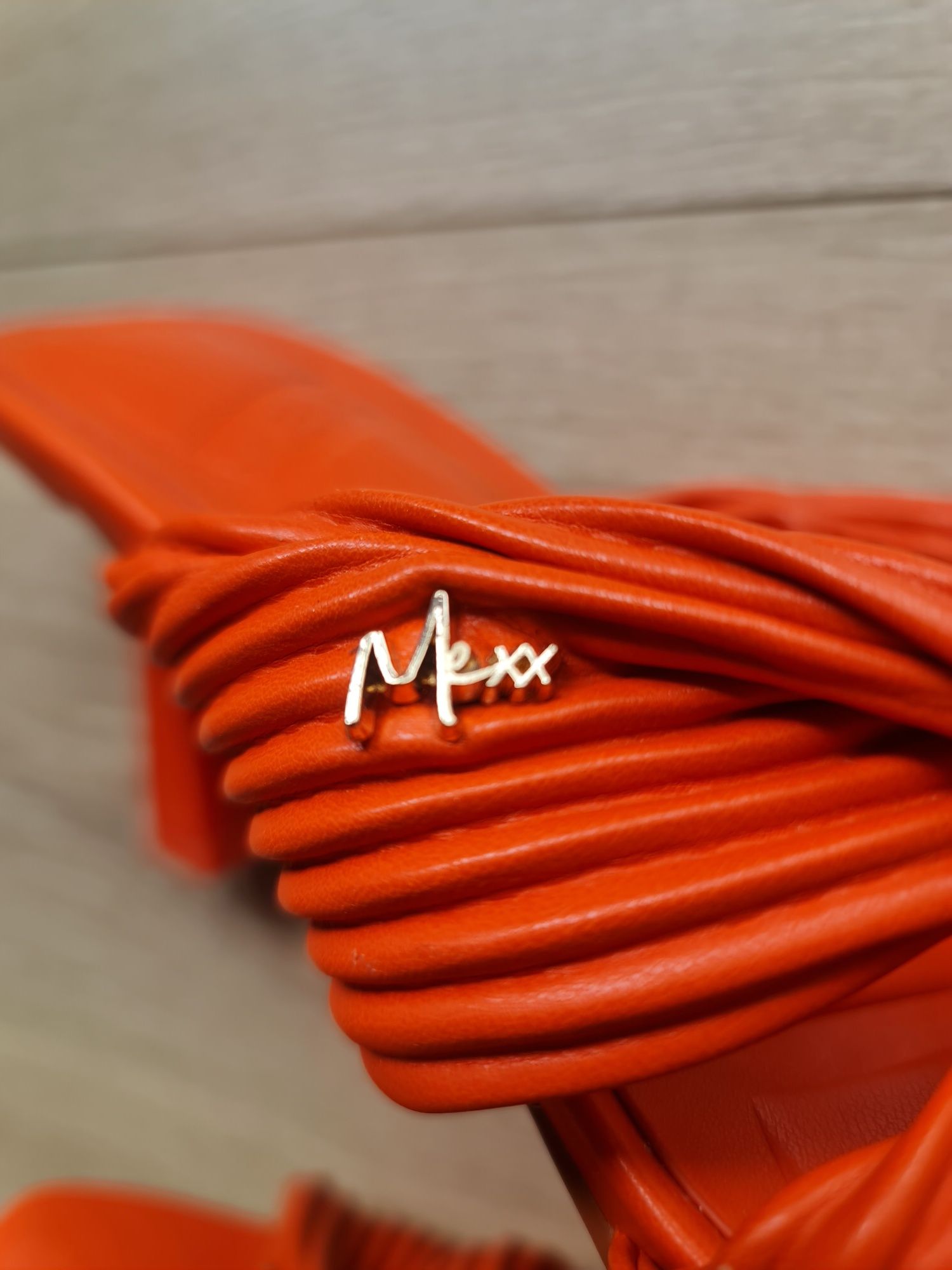 Sandały klapki Mexx pomarańczowe r.39 NOWE