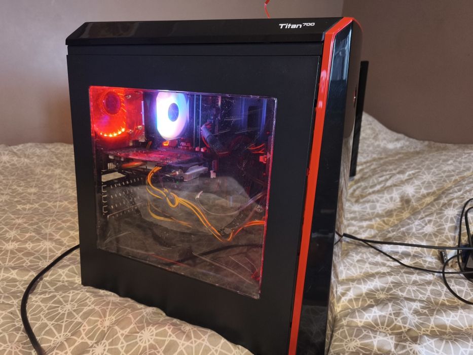 Komputer Intel Core i5 3.10GHz 16GB RAM GeForce GTX 750 Ti  Monitor 24