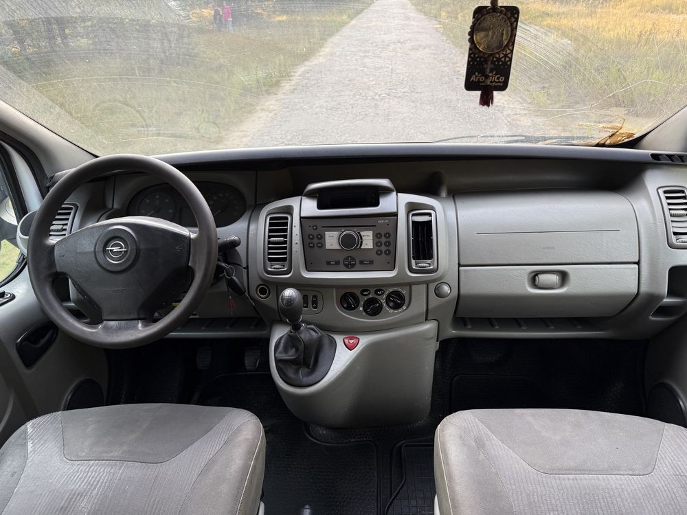 Продам Opel Vivaro, Пасажир!!