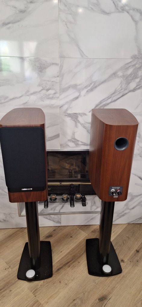 Colunas dynaudio contour 20i em excelente estado