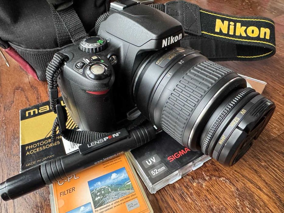Фотоаппарат Nikon D40 Kit, вспышка Nikon sb-600