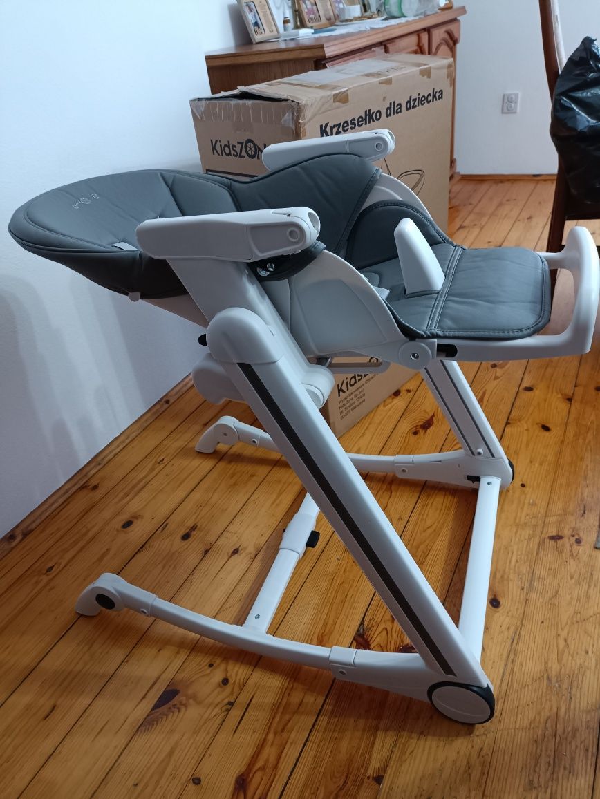 Krzesełko do karmienia KidsZone + gratisy