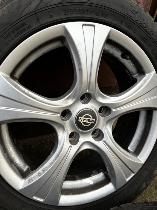 Диски Nissan R17 5x114,3 7j