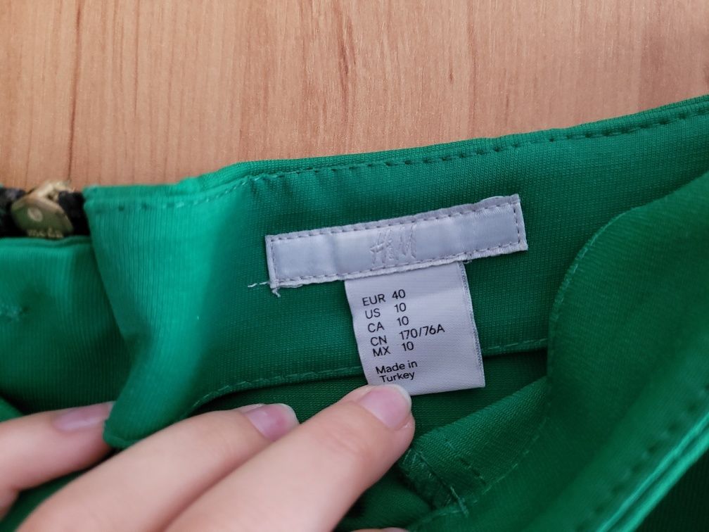 Zielona spódniczka H&M
