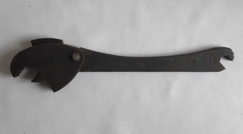 Ключ старинный самозажимной КС-01 "Попугай" СССР