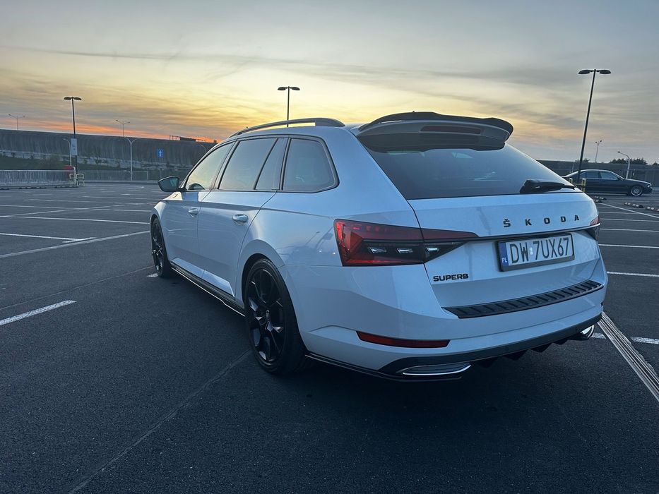 Skoda Superb Skoda Superb 2.0 tsi Sportline