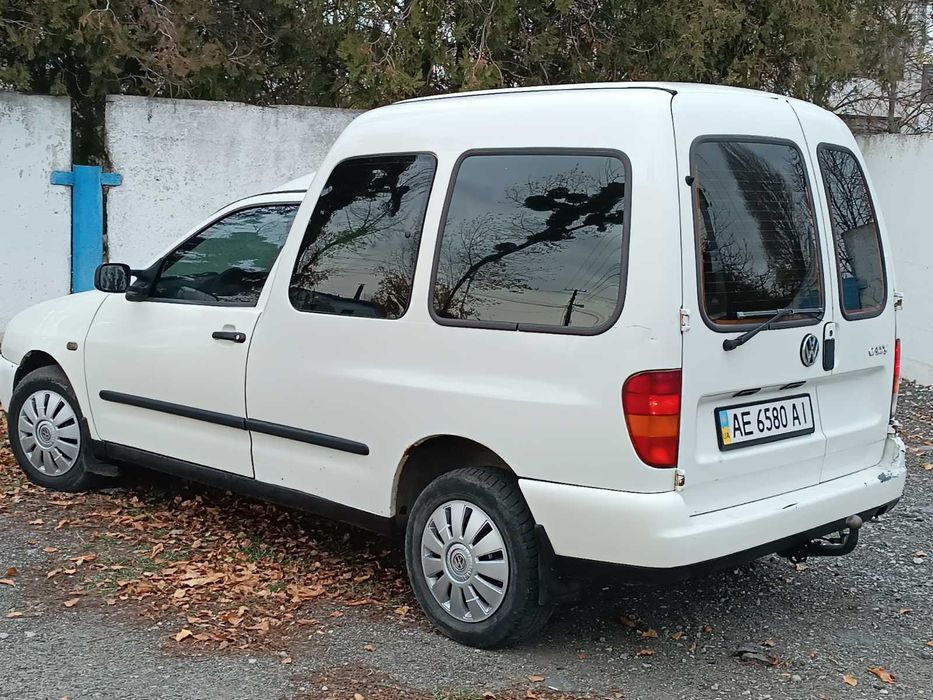 Продам фольвакген каддик . Строчно