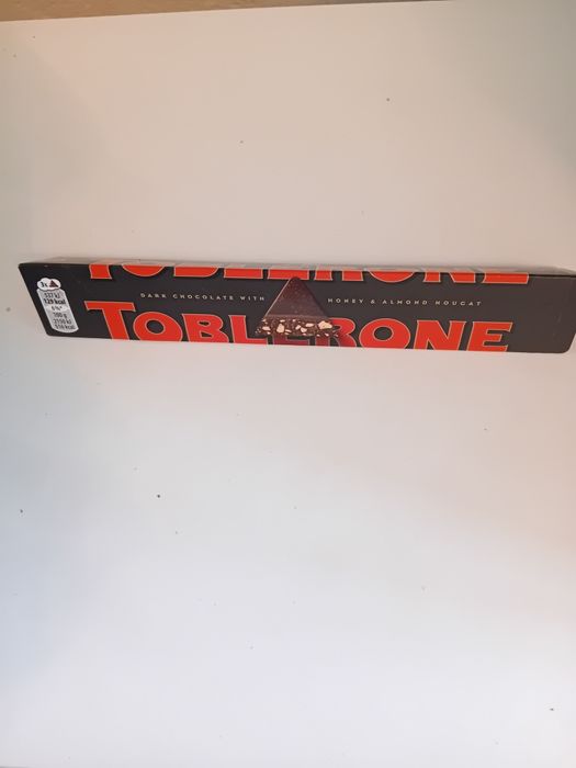Zestaw 4 Czekoladek Tobrelone Dark Chocolate With 100g.