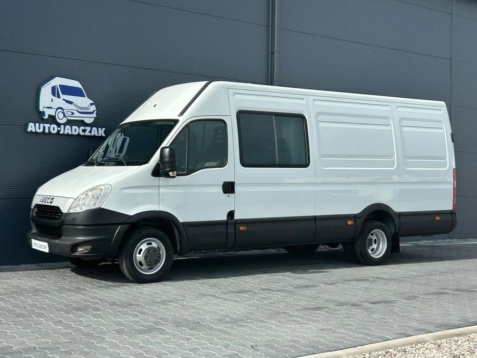 Iveco Daily 40C15 35C15 3.0 HPI L4H2 Max Maxi Brygadówka Doka holenderka 6 osób **KLIMA**Sprowadzony**Na Bliźniakach**Hak 3500kg**  Prawo jazdy kat. B !