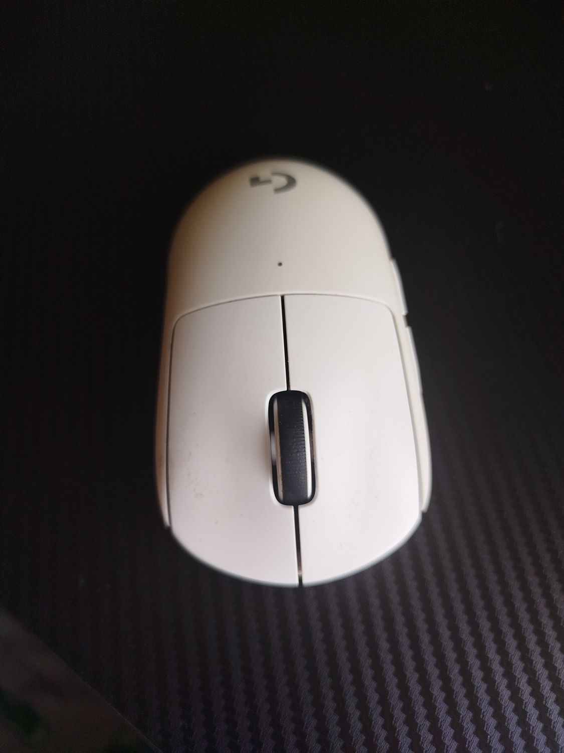 Logitech G PRO X Superlight V1 Wireless White. 

Игровая мышка для киб