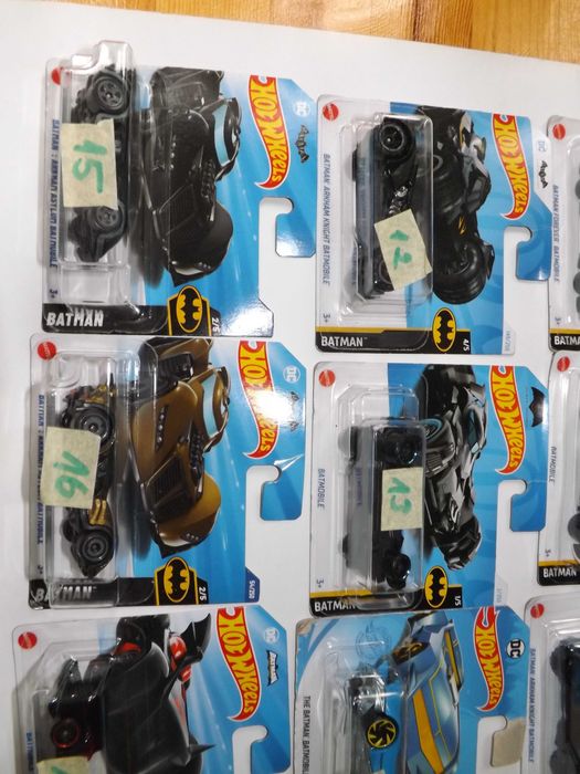 Hot Wheels Batmobil auto Batman
