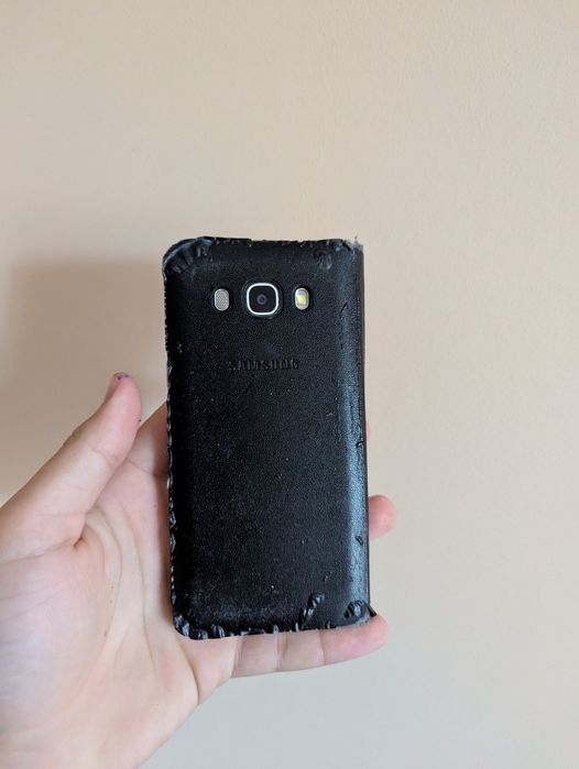 Телефон Samsung galaxy j5 (2016)