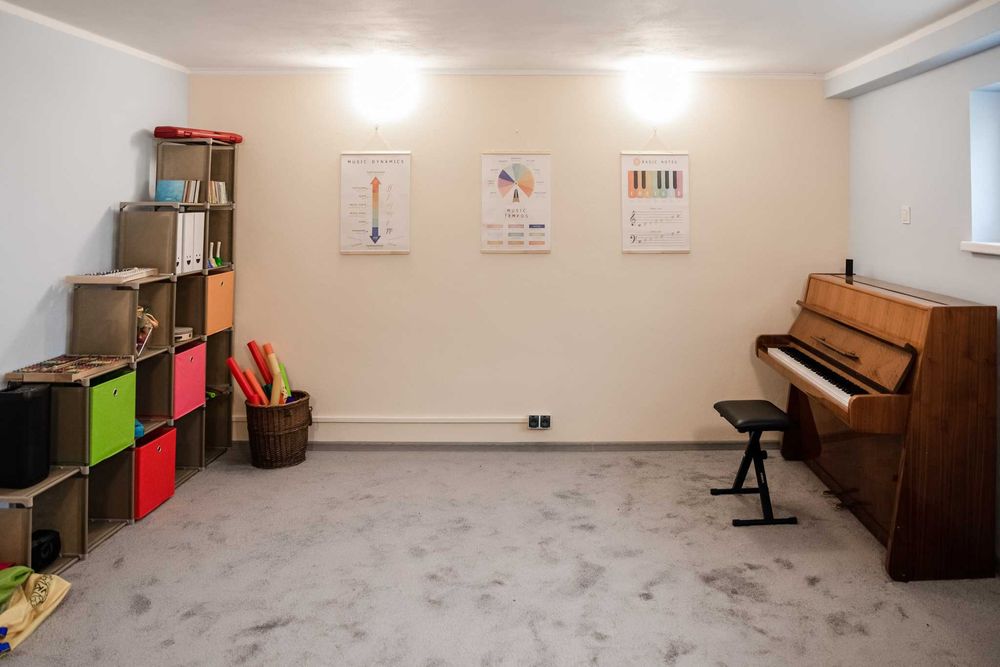 Studio Sento – nauka śpiewu, gry na pianinie, gitarze, skrzypcach