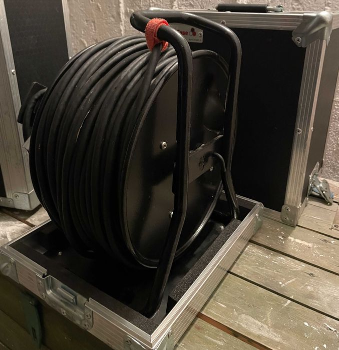 Mikser cyfra Soundcraft Si Performer 3 + cat.5 50m + Stagebox32 72/28