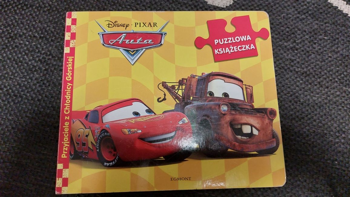 Puzlowa książeczka Auta Disney