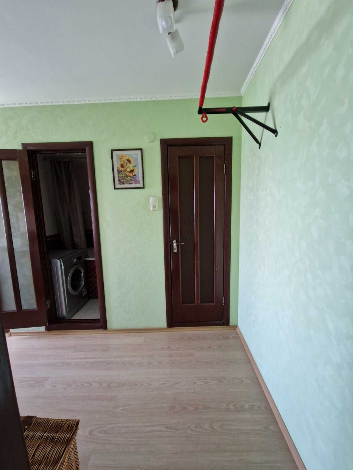 Продам 3 кімнатну квартиру Київ