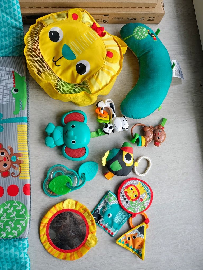 Mata interaktywna dla maluszka basenik z kulkami gra i świeci