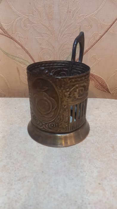 Подстаканник антикварный