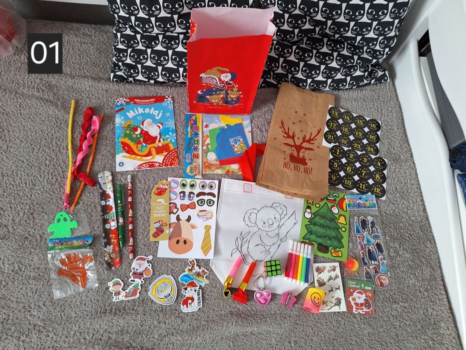 Kalendarz adwentowy dziewczynka 01