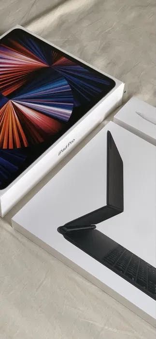 iPad Pro 12.9 M1 256 GB, WiFi + Cellular