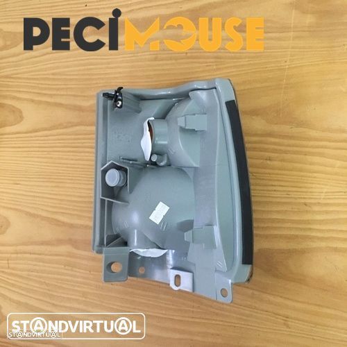 Pisca Toyota Dyna modelo: 2002 até 2010 novo