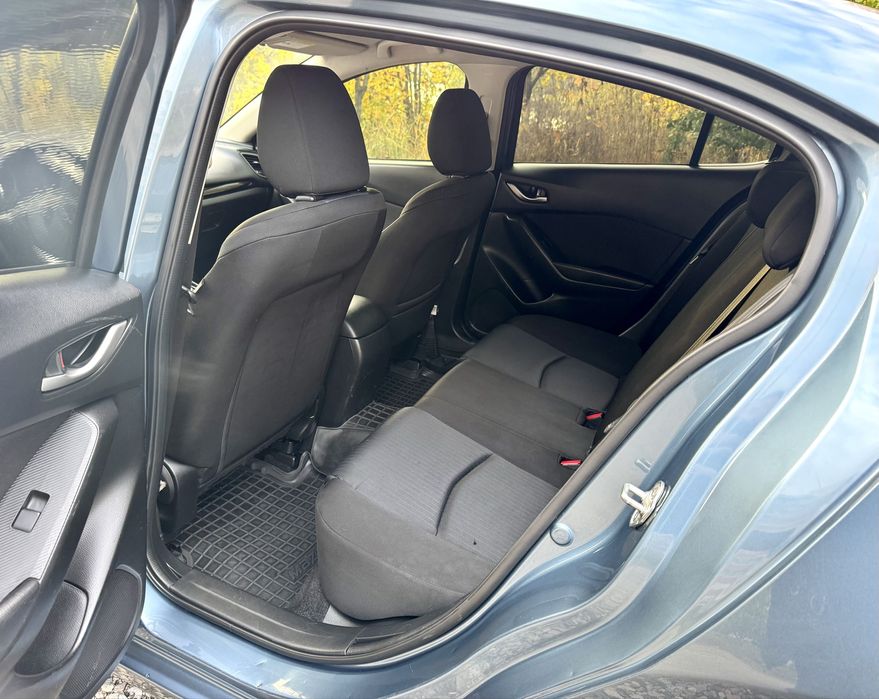 Продам Мазда3 SkyActiv
