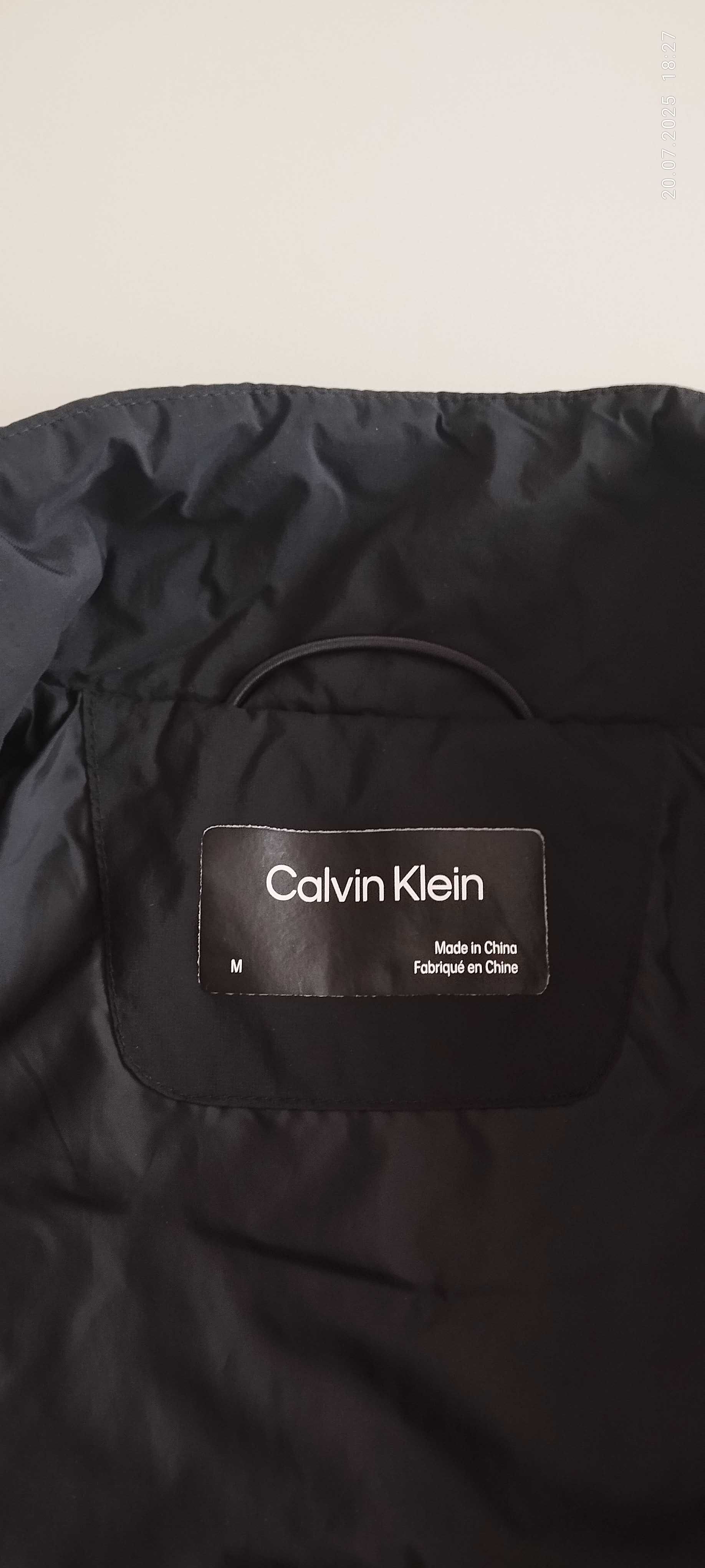Kamizelka męska czarna, z kieszeniami na zamek, Calvin Klein