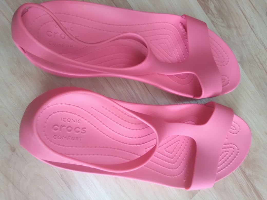 Sandały baleriny Crocs W-10 roz 40-41