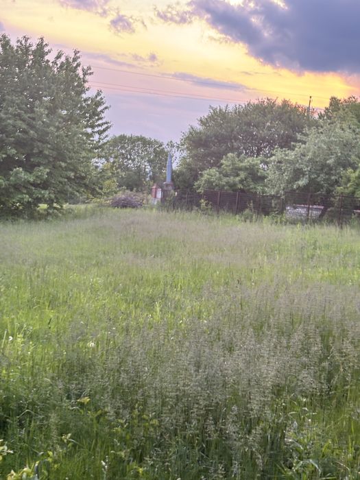 Продається земальна ділянка