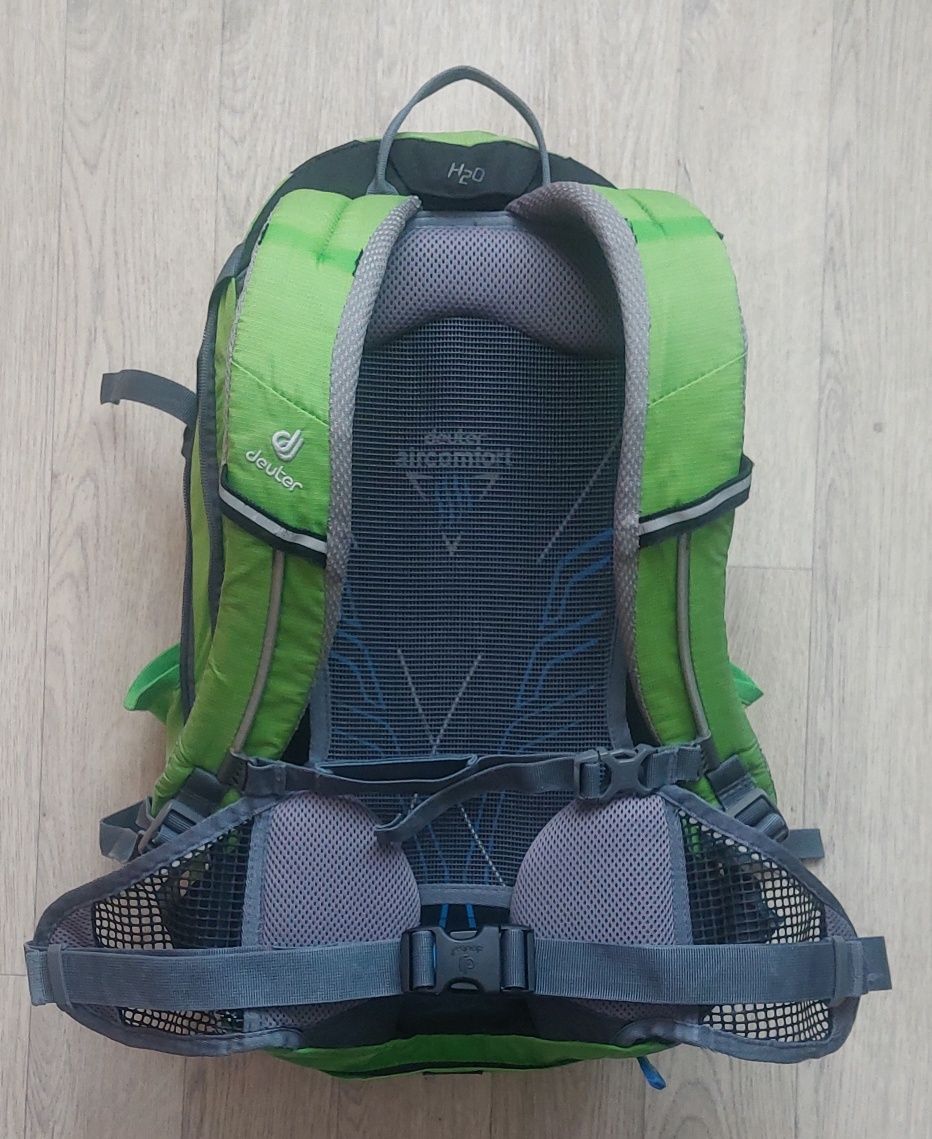 Рюкзак б/у спортивный deuter cross air 20 exp, с дождевиком (Germany)