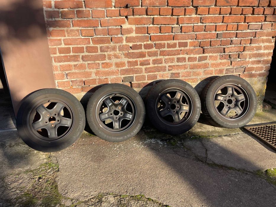 Felgi stalowe 5x114,3 + opony letnie Continental 205/55 R16