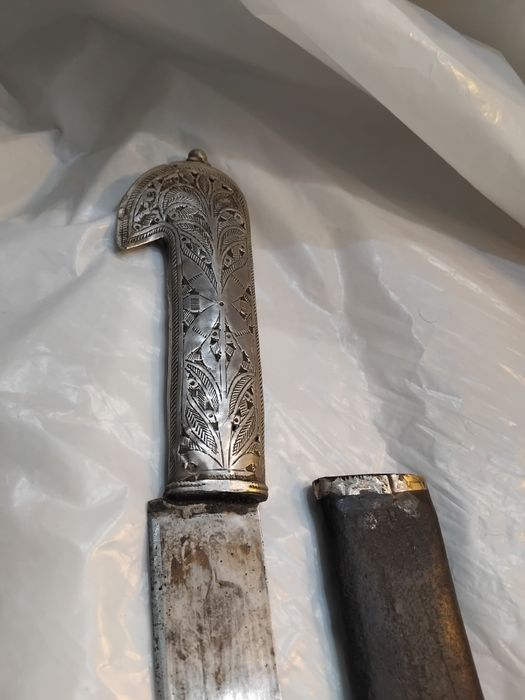 Faca antiga de colecção  em prata e aço