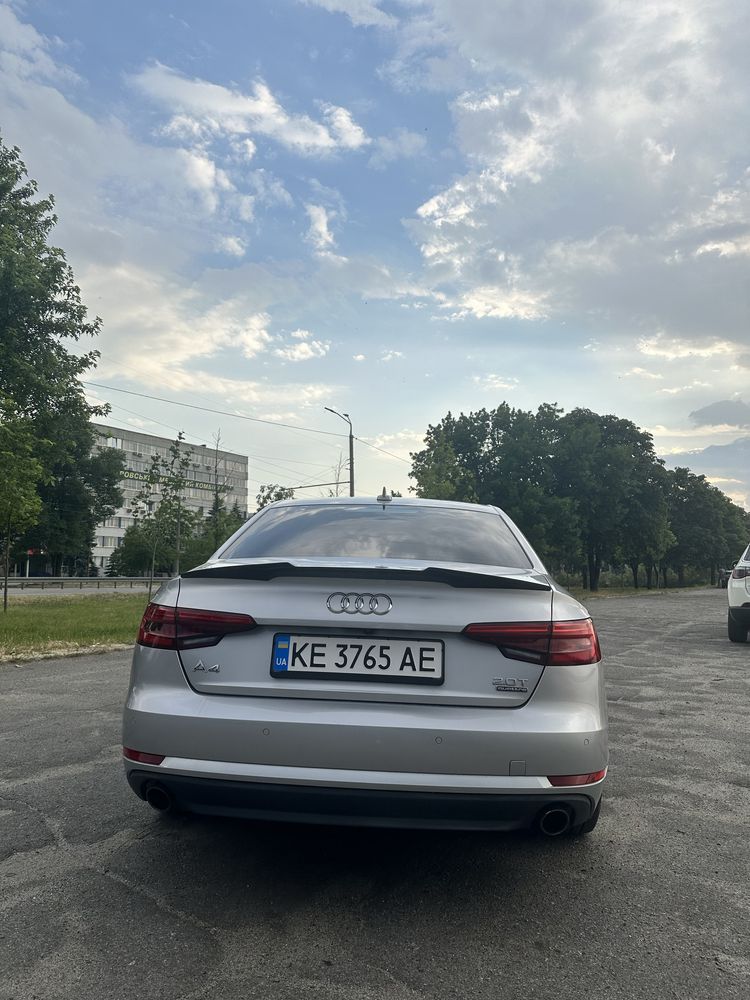 Audi A4 Quattro 2017 b9