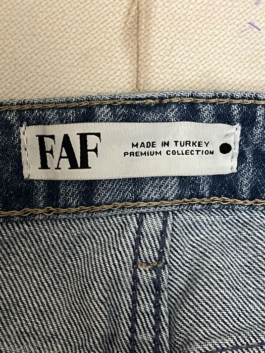 Женские джинсы размер L замеры в описании